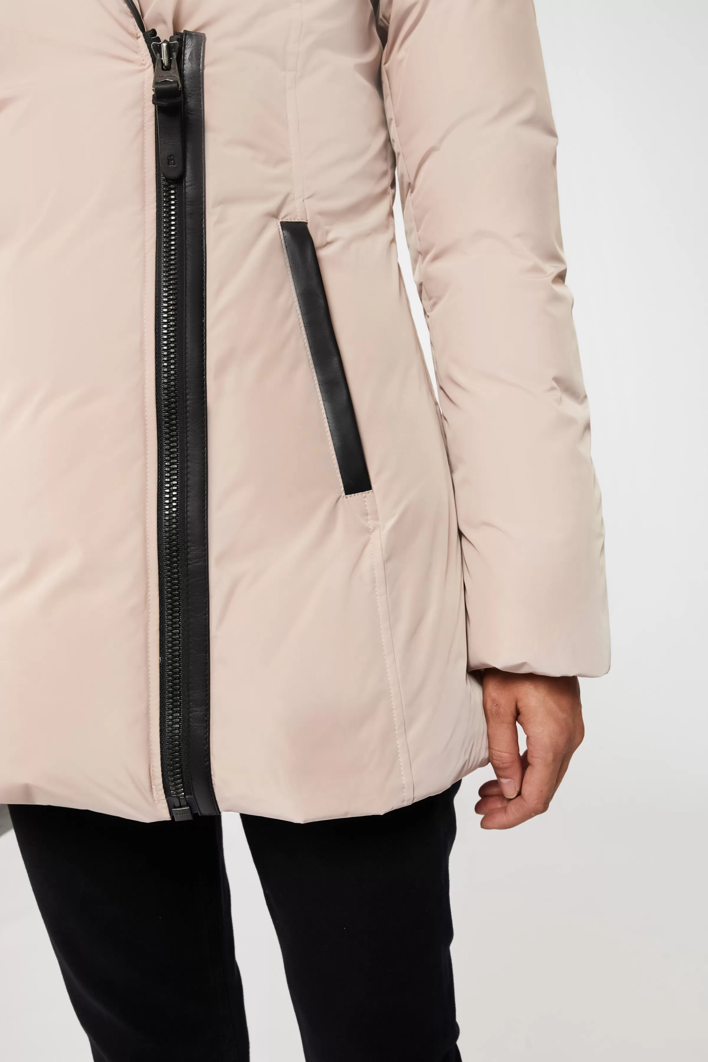 Adali, Down Coat With Signature Collar For Ladies | ® US | Mackage New