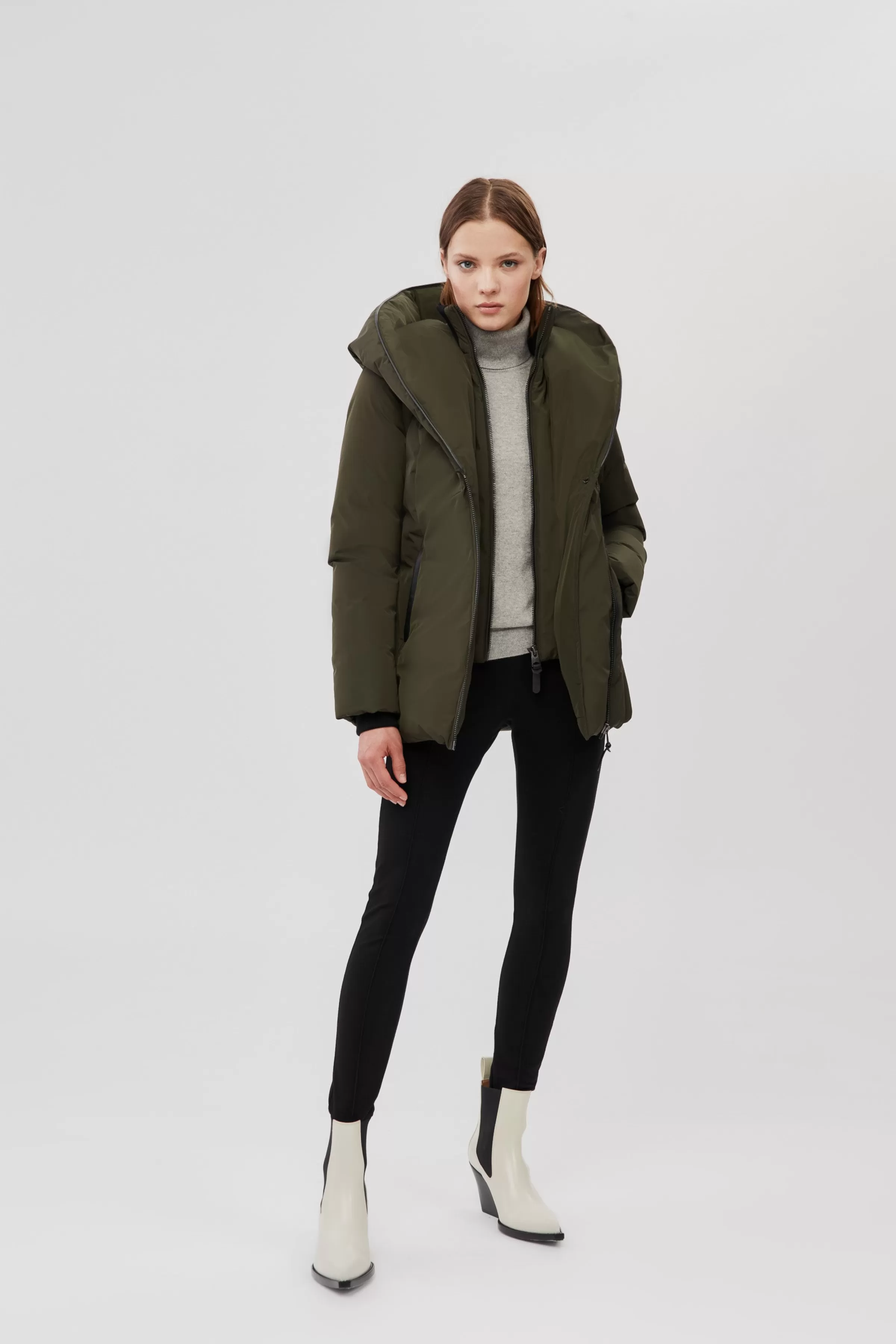 Adali, Down Coat With Signature Collar For Ladies | ® US | Mackage New