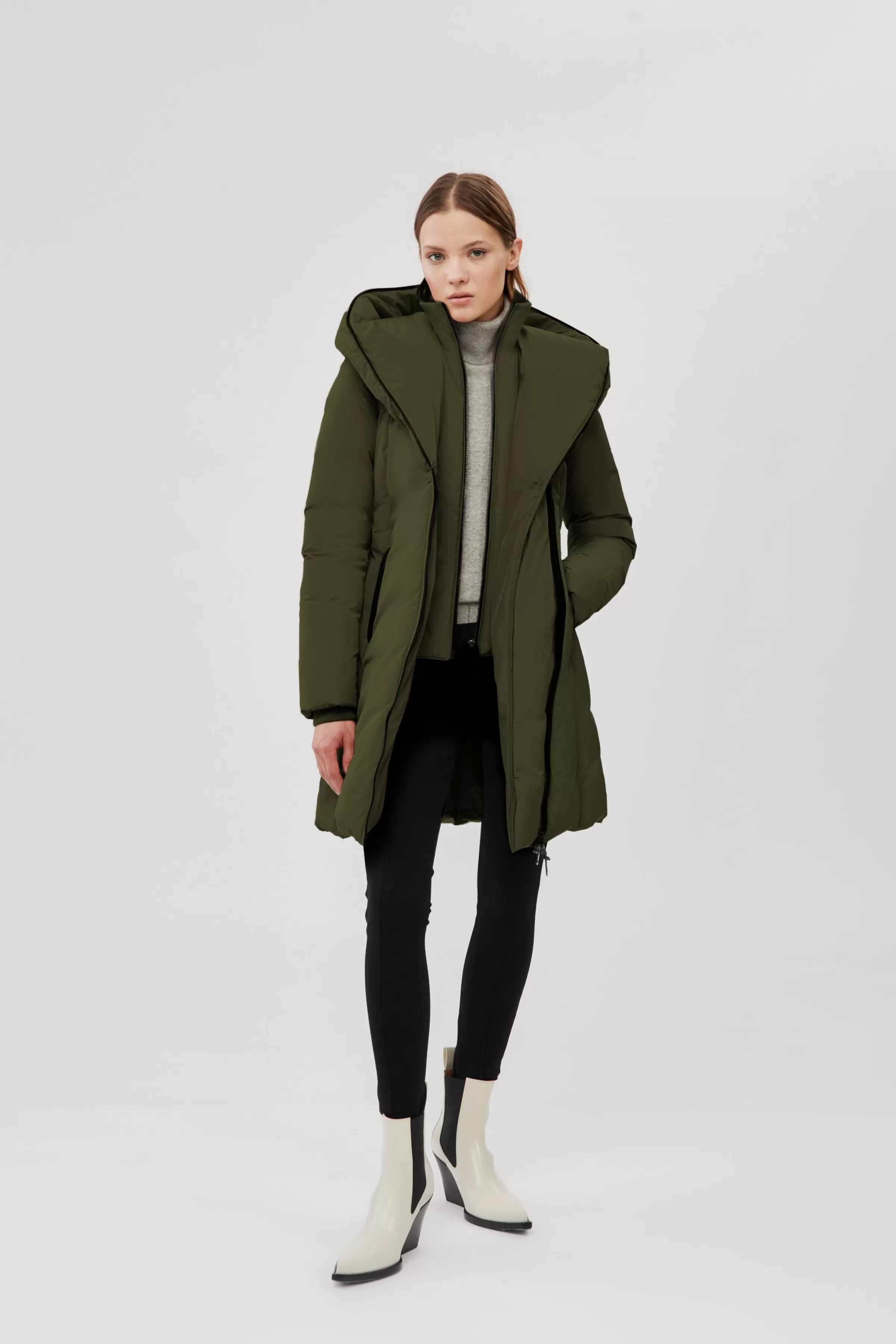 Adali, Down Coat With Signature Collar For Ladies | ® US | Mackage New