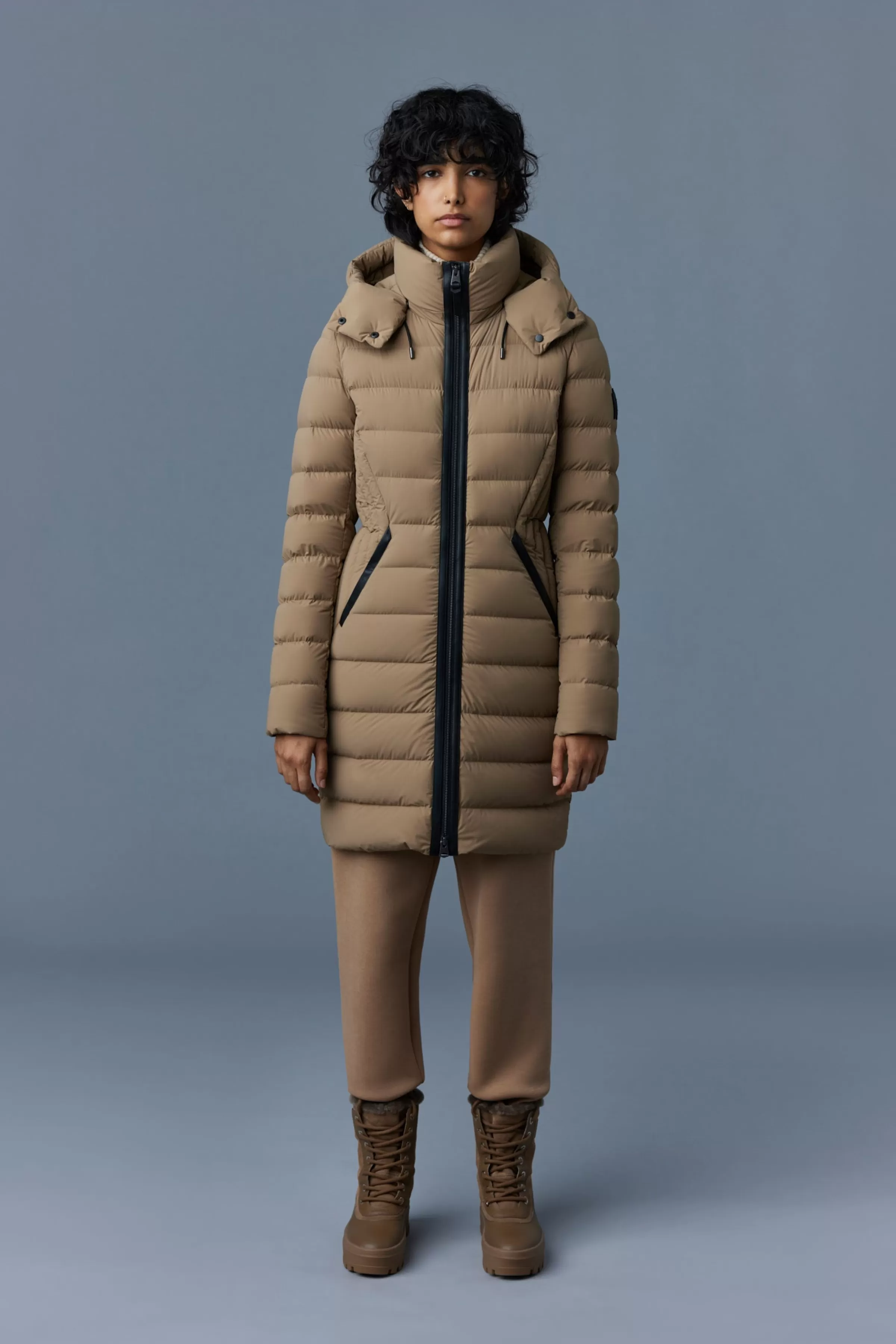 Farren, Agile-360 Down Coat With Removable Hood For Ladies | ® US | Mackage Discount