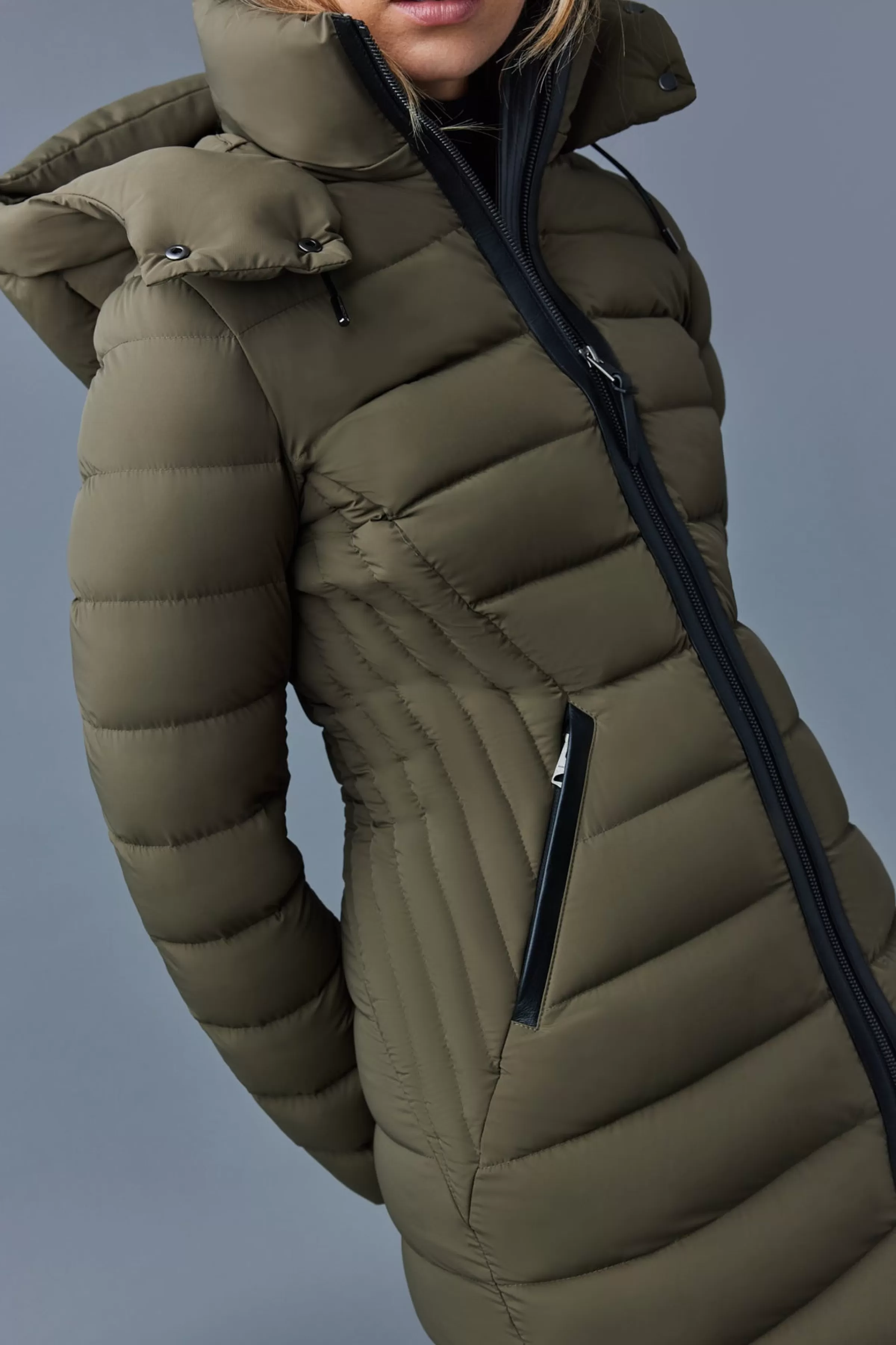 Farren, Agile-360 Down Coat With Removable Hood For Ladies | ® US | Mackage Discount