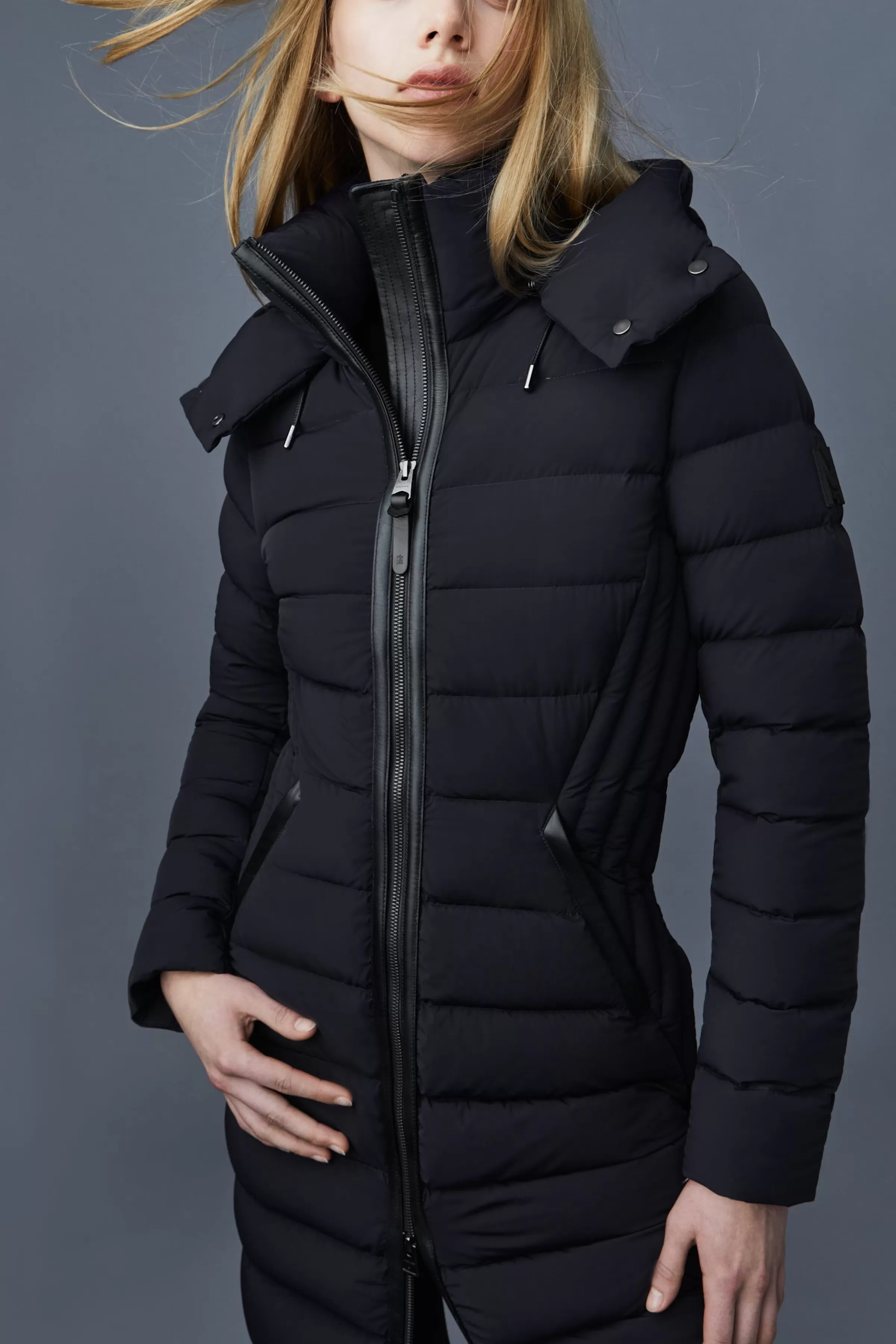 Farren, Agile-360 Down Coat With Removable Hood For Ladies | ® US | Mackage Discount