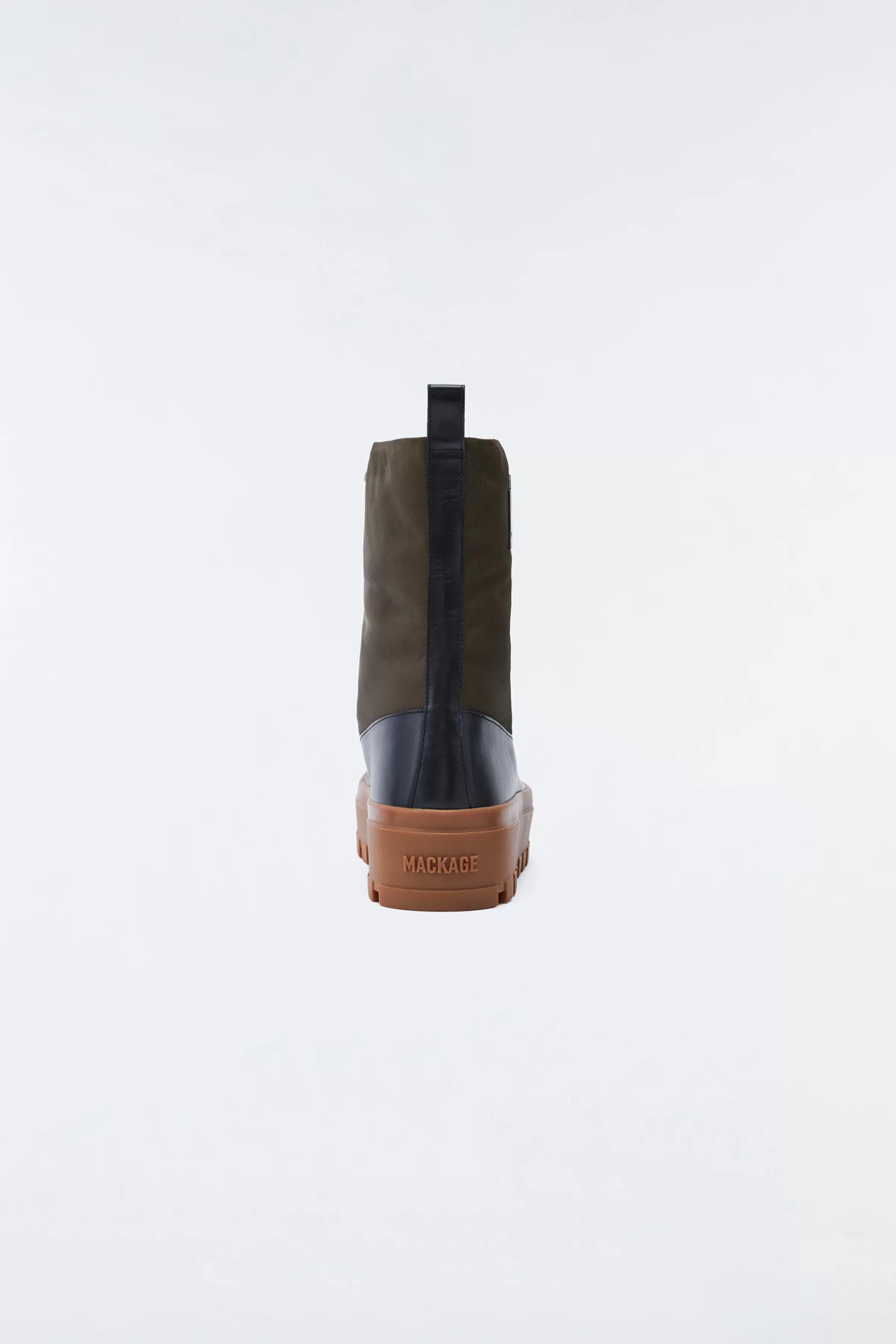 Hero, Unlined Winter Boot With Signature Lug Tread For Men | ® US | Mackage Clearance