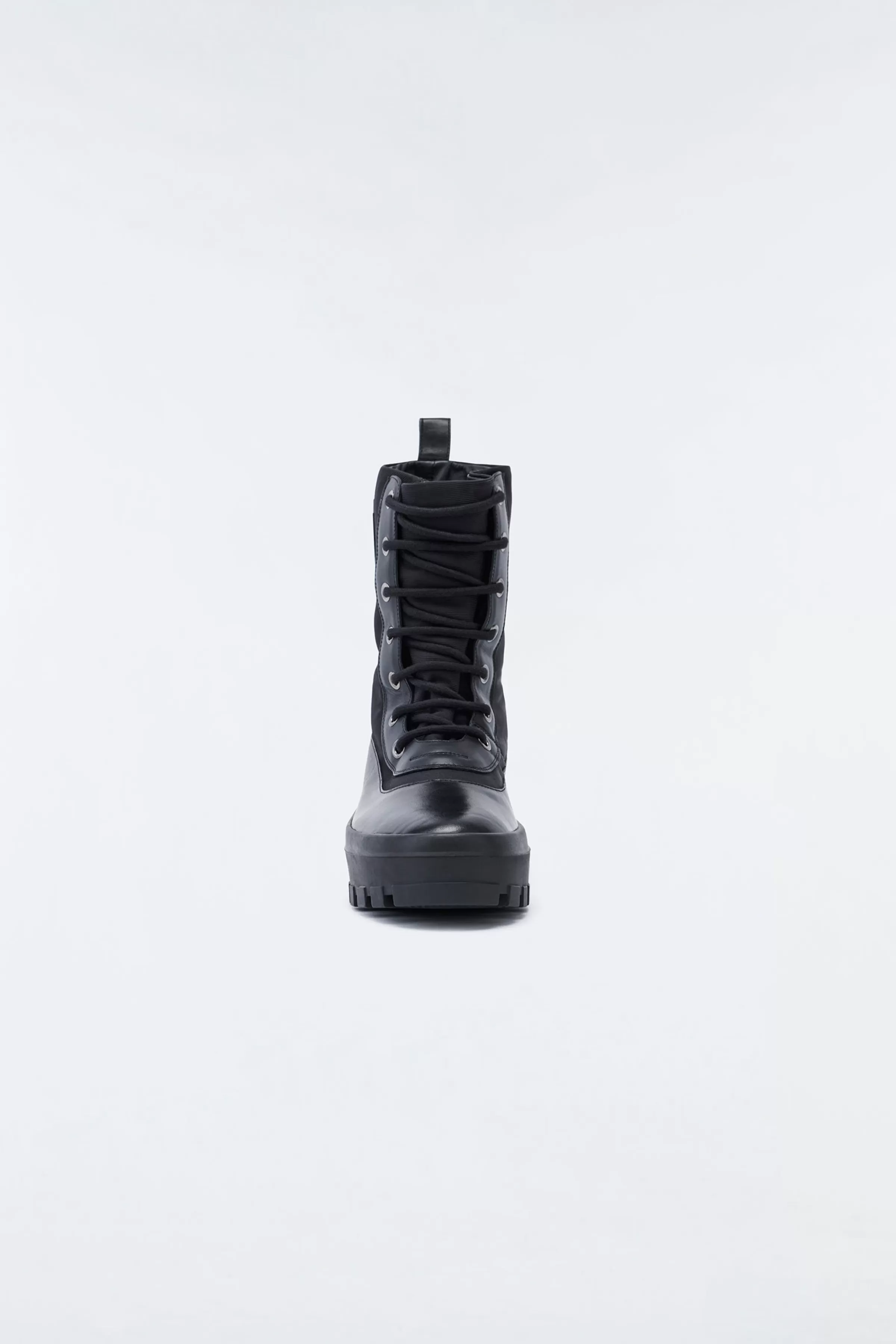 Hero, Unlined Winter Boot With Signature Lug Tread For Men | ® US | Mackage New