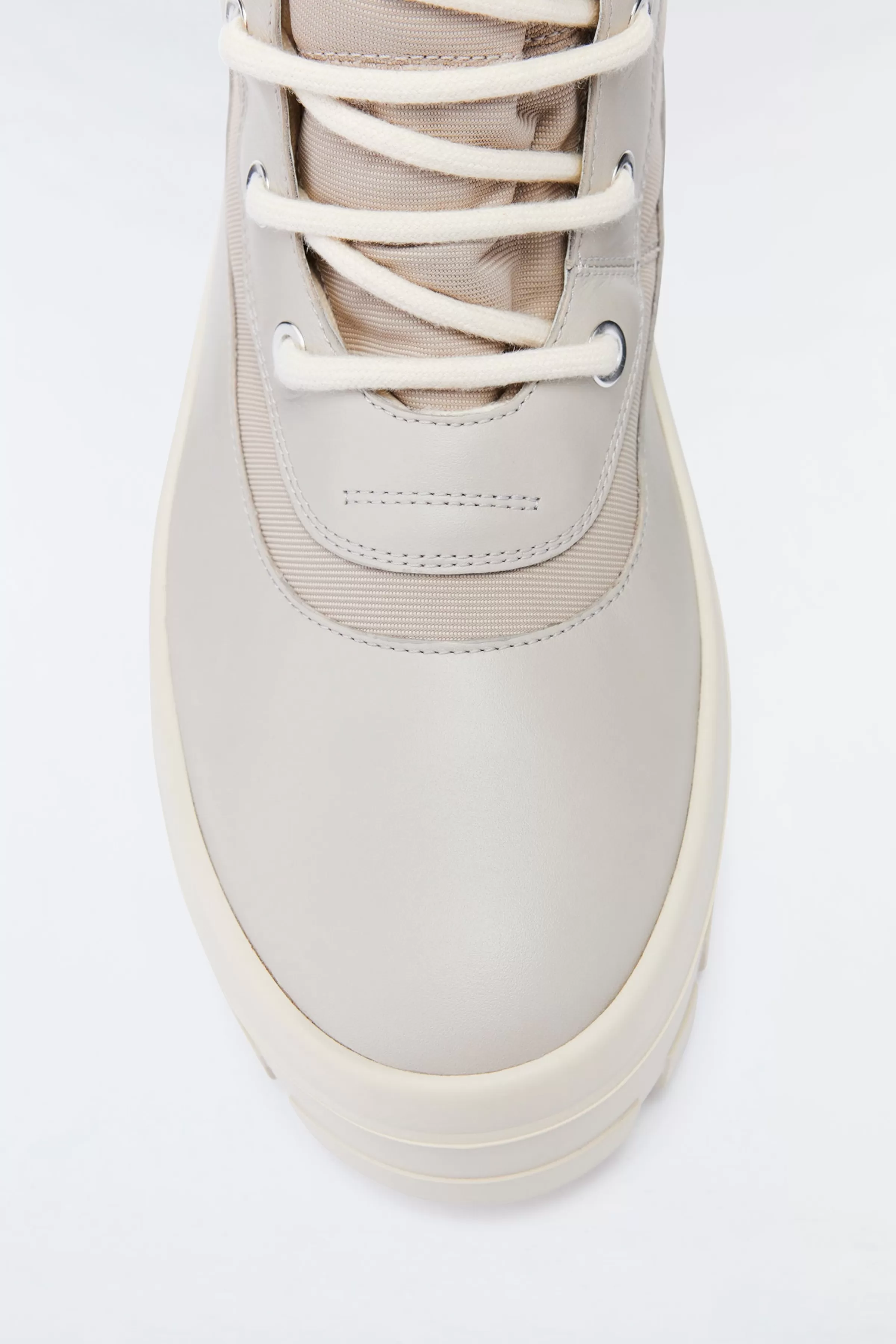 Hero, Unlined Winter Boot With Signature Lug Tread For Men | ® US | Mackage New