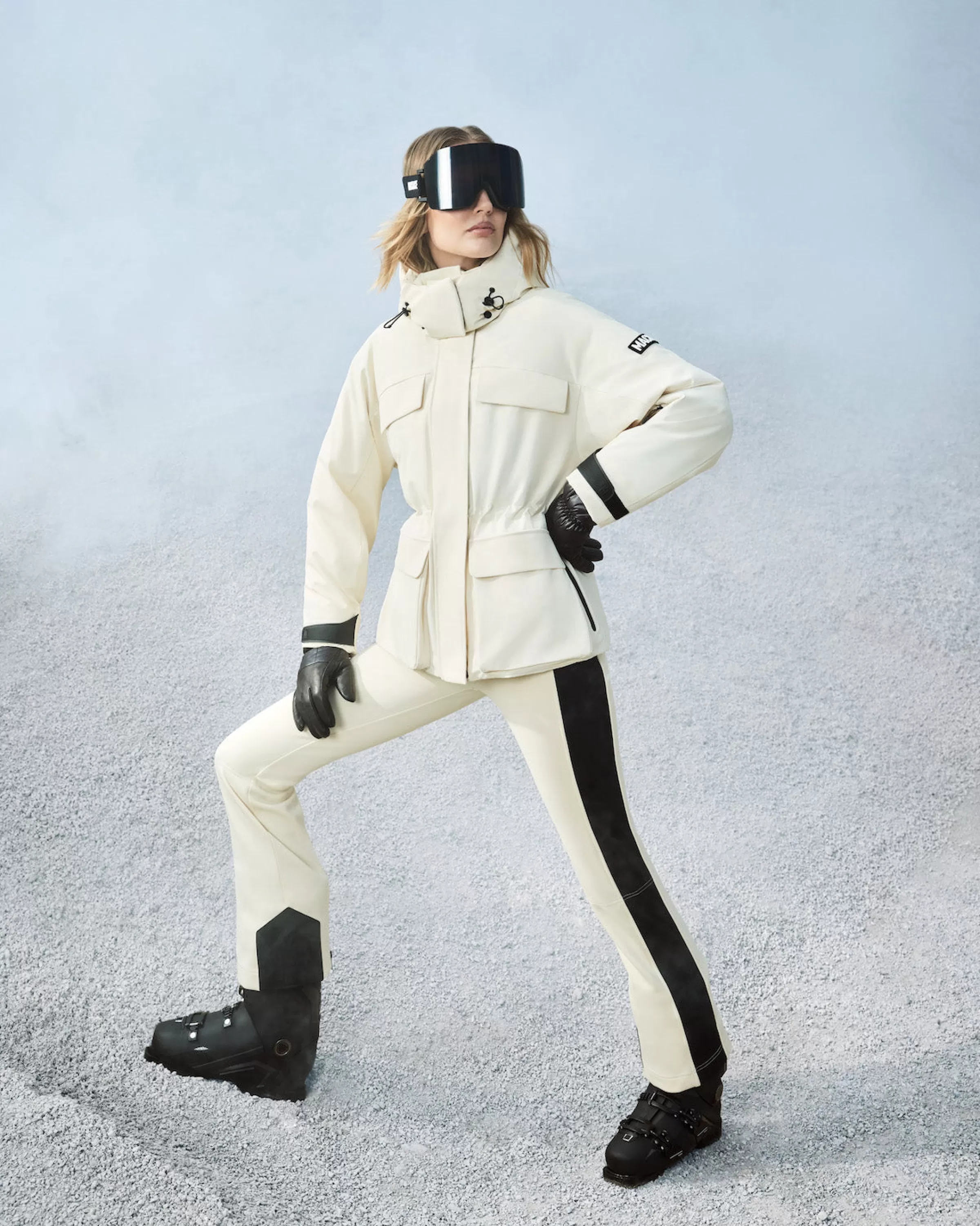 Iclyn, Medium Down Ski Jacket With Removable Hood For Ladies | ® US | Mackage Hot
