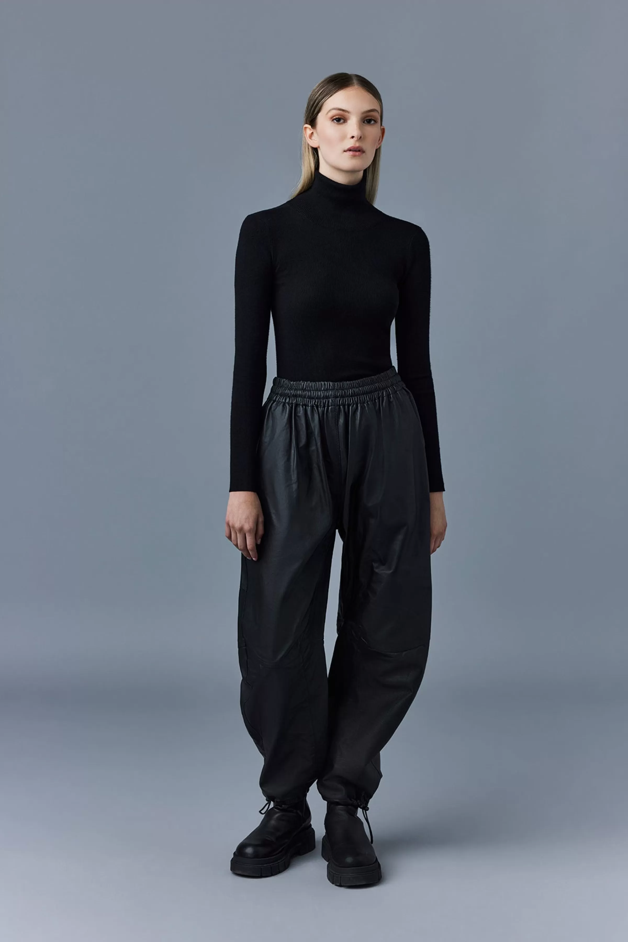 Illona, Luxe Calfskin Monochromatic Pants For Ladies | ® US | Mackage Fashion