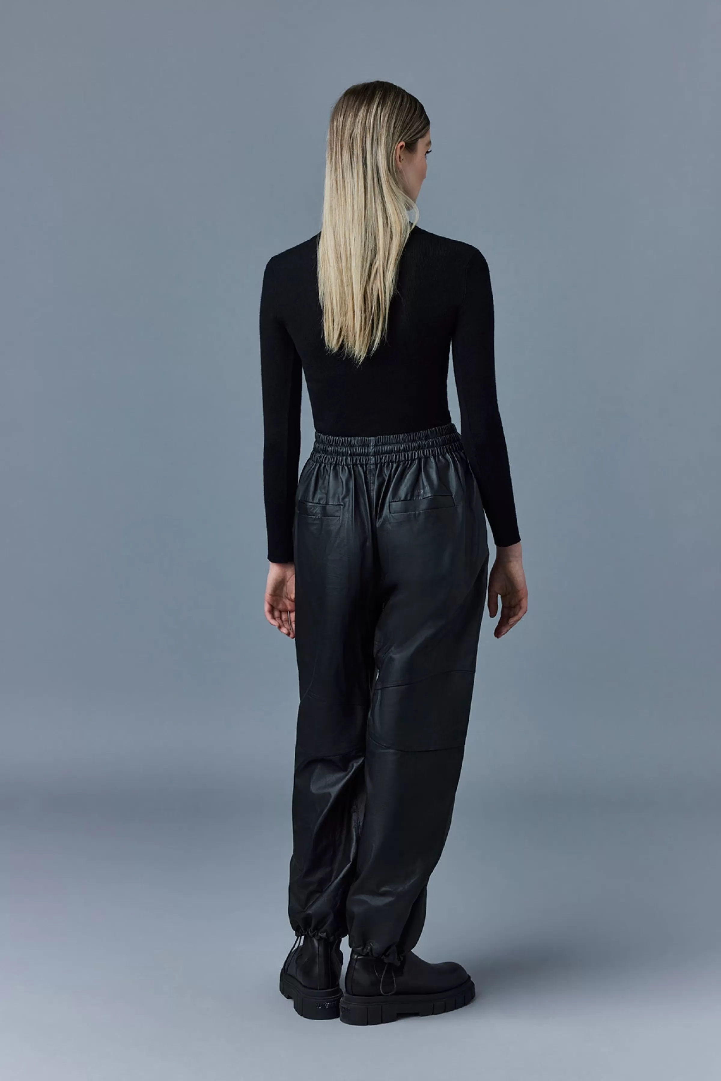 Illona, Luxe Calfskin Monochromatic Pants For Ladies | ® US | Mackage Fashion