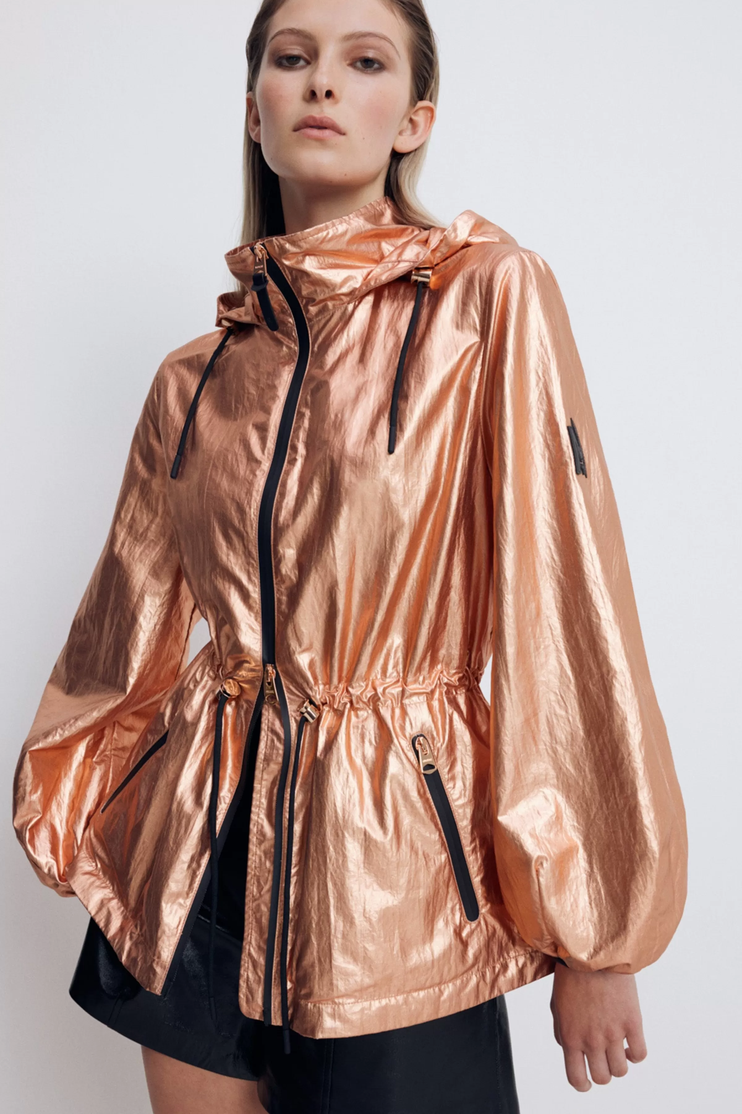 Isha, Rain Jacket With Balloon Sleeves | ® US | Mackage Outlet