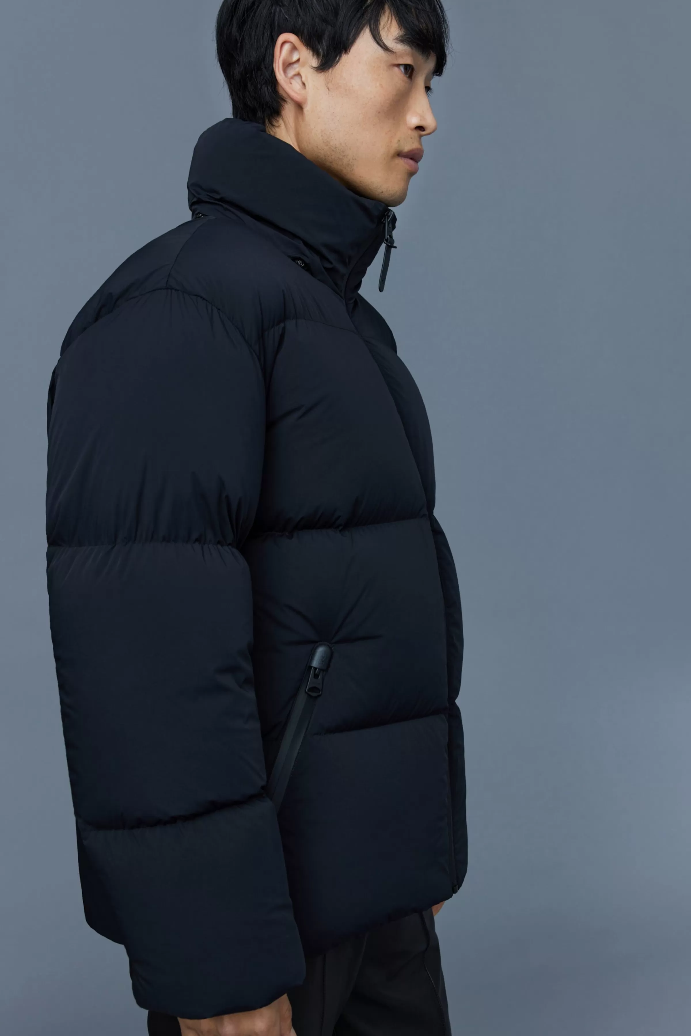 Kent, Stretch Matt Down Jacket With Hood For Men | ® US | Mackage Discount