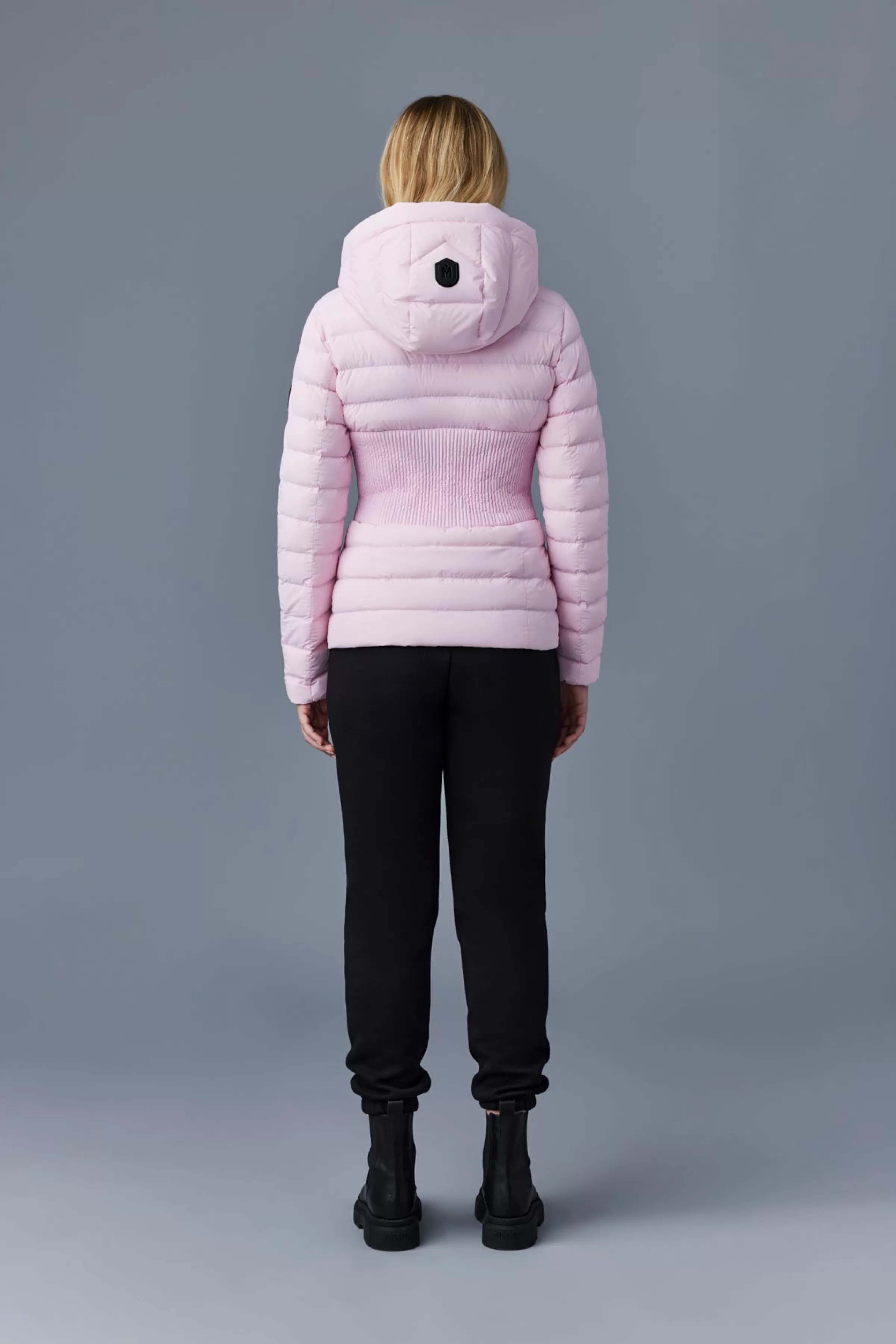 Michi, Agile-360 Stretch Light Down Jacket With Hood For Ladies | ® US | Mackage Flash Sale