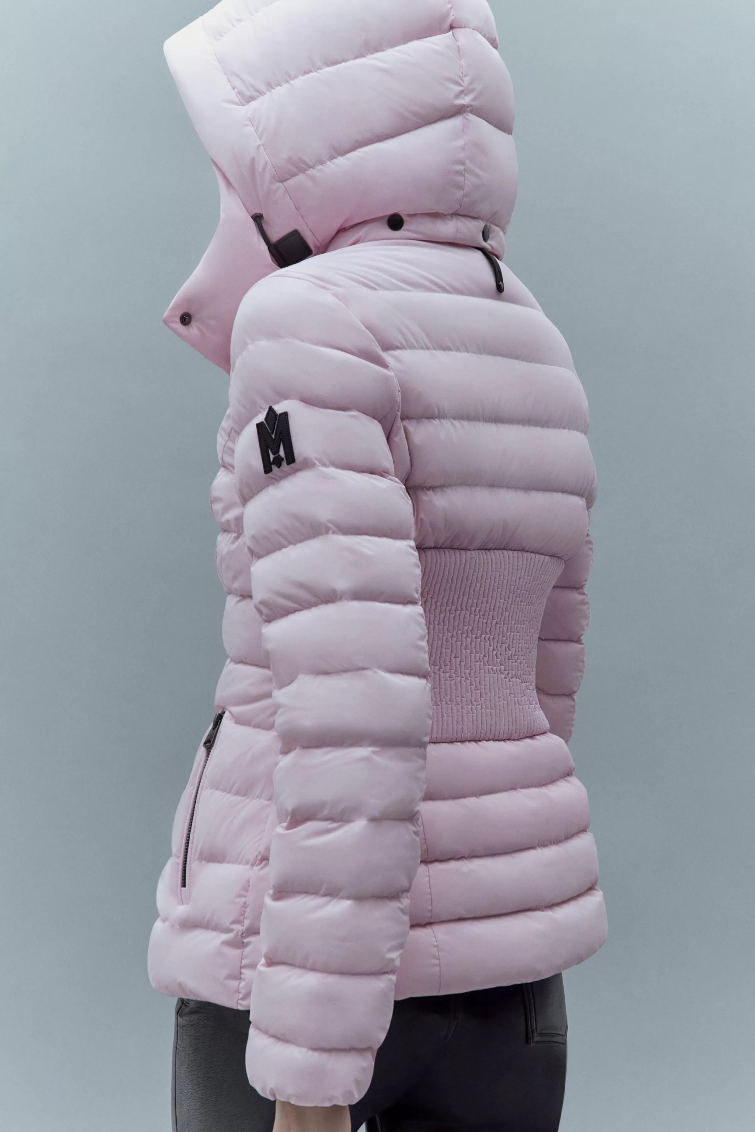 Michi, Agile-360 Stretch Light Down Jacket With Hood For Ladies | ® US | Mackage Best Sale