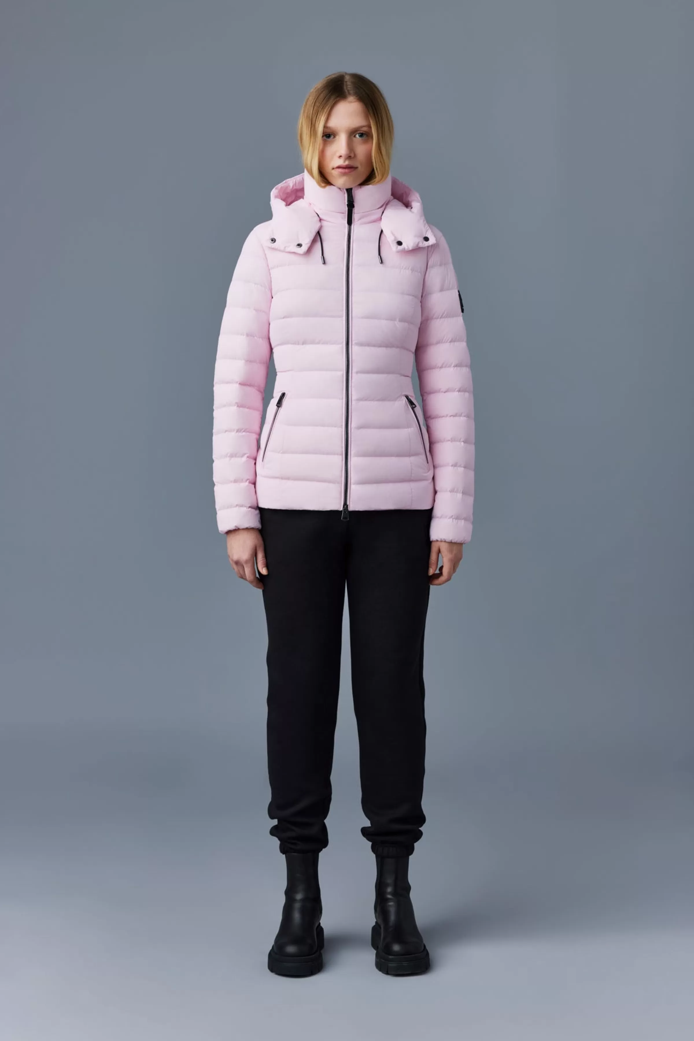 Michi, Agile-360 Stretch Light Down Jacket With Hood For Ladies | ® US | Mackage Best Sale