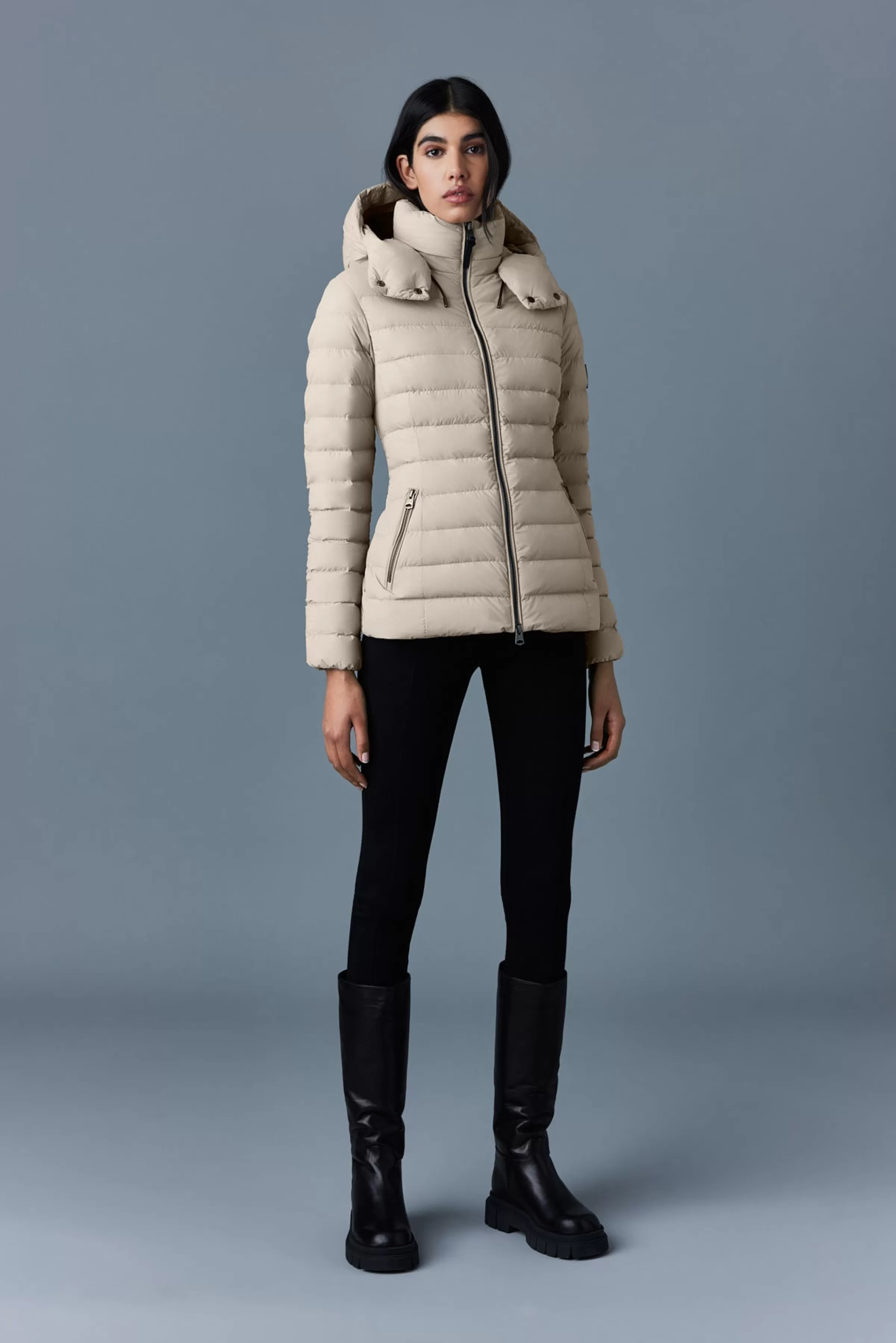 Michi, Agile-360 Stretch Light Down Jacket With Hood For Ladies | ® US | Mackage Best Sale