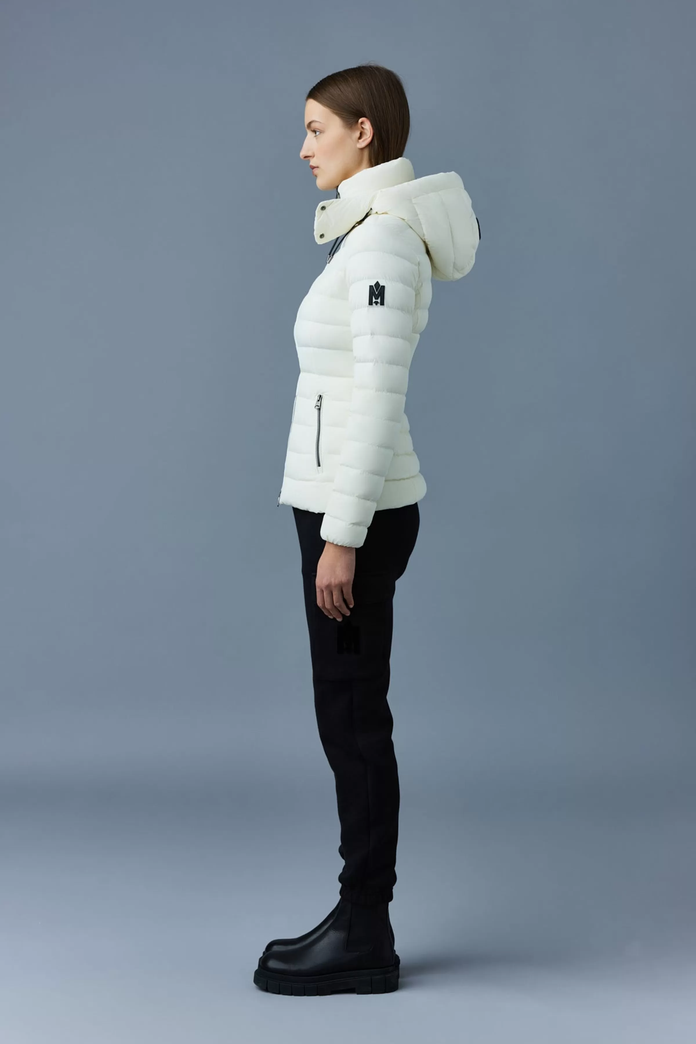 Michi, Agile-360 Stretch Light Down Jacket With Hood For Ladies | ® US | Mackage Best Sale