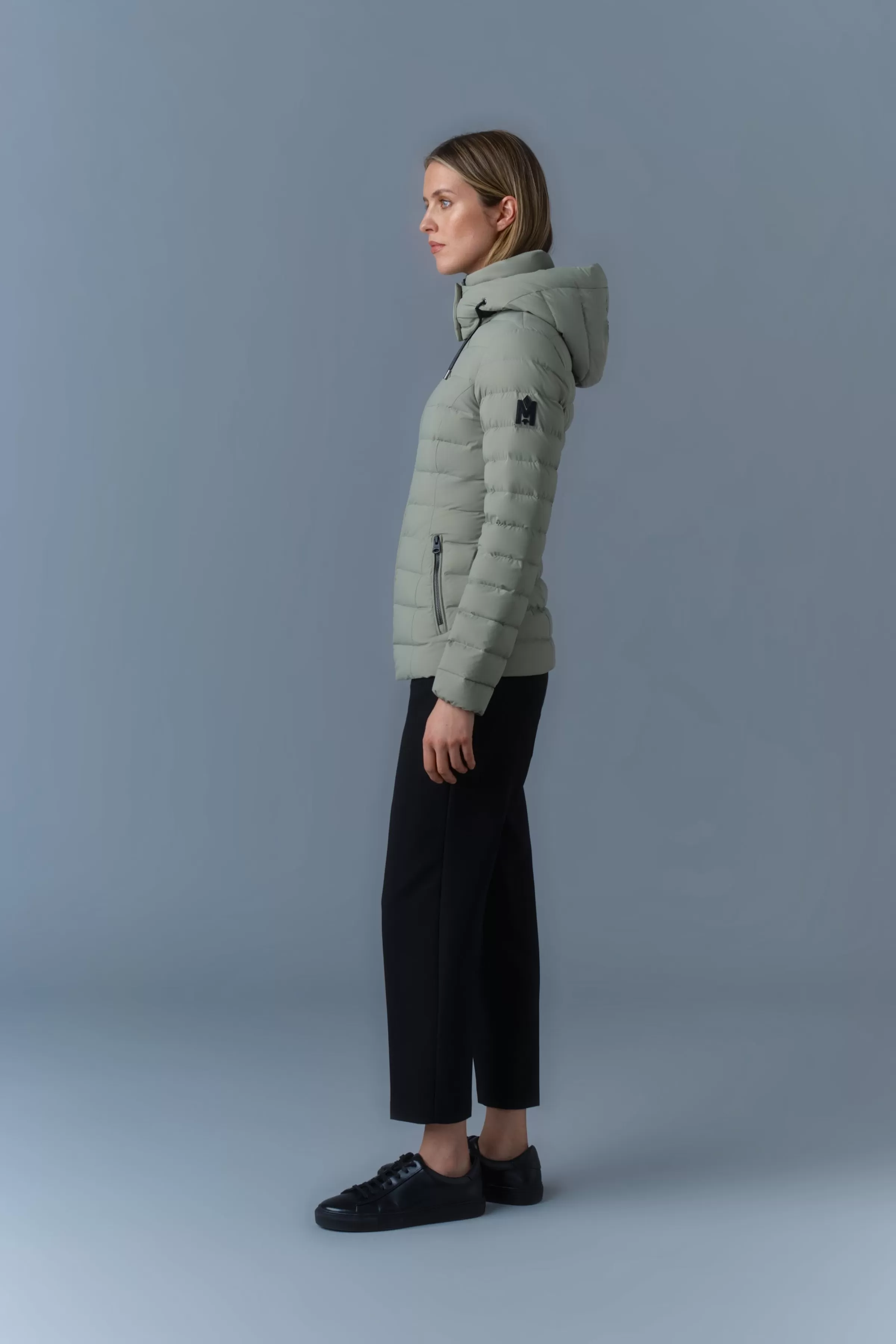 Michi, Agile-360 Stretch Light Down Jacket With Hood For Ladies | ® US | Mackage Best Sale
