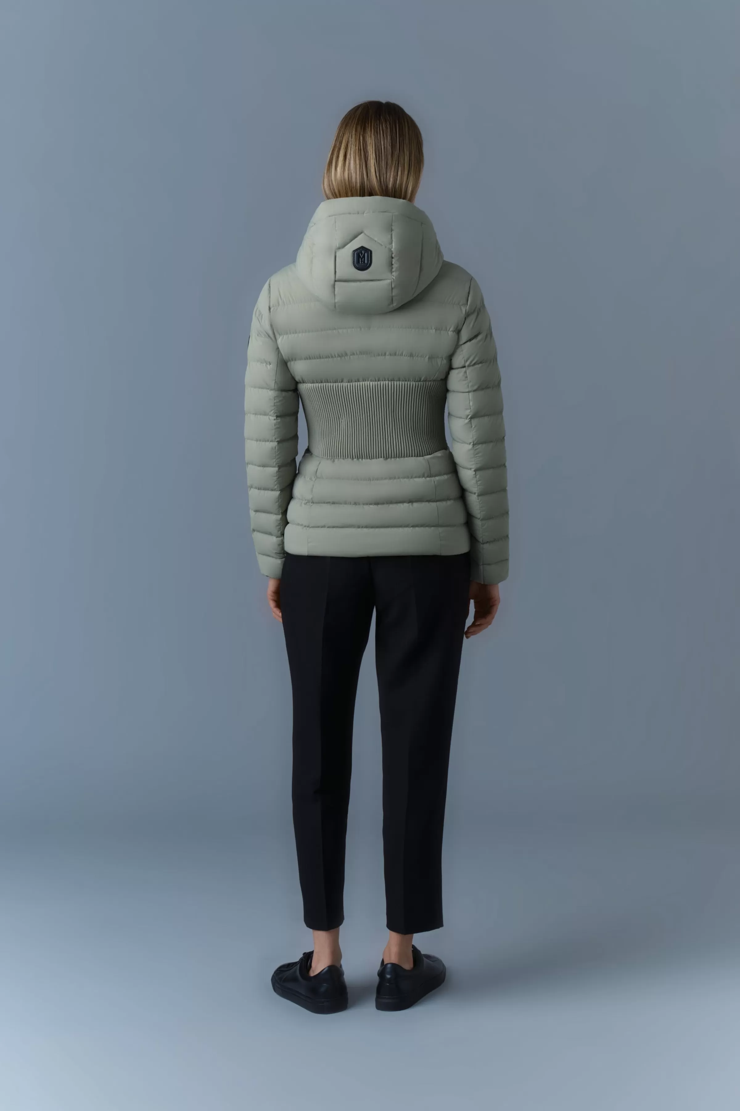 Michi, Agile-360 Stretch Light Down Jacket With Hood For Ladies | ® US | Mackage Best Sale