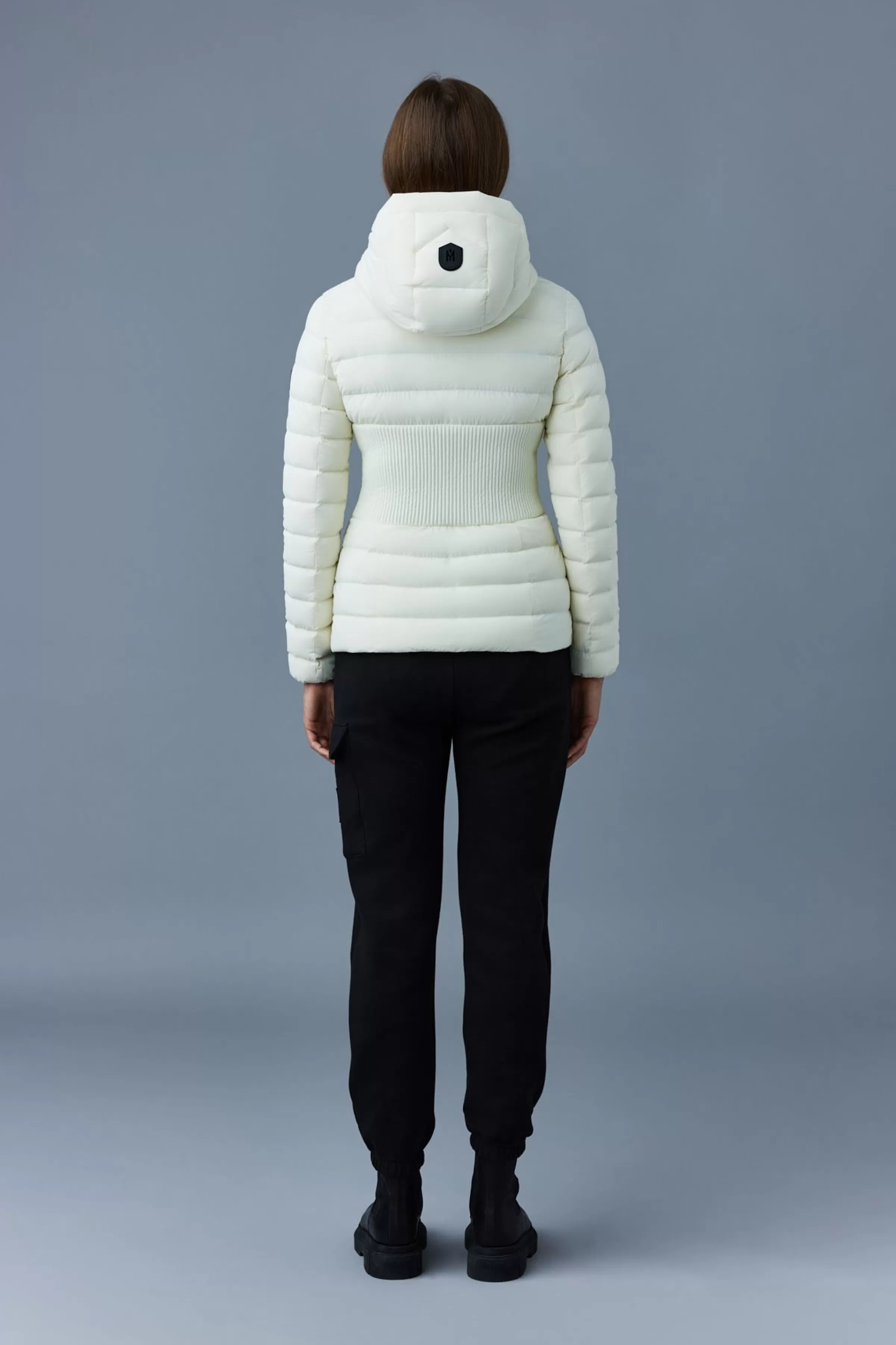 Michi, Agile-360 Stretch Light Down Jacket With Hood For Ladies | ® US | Mackage Best Sale