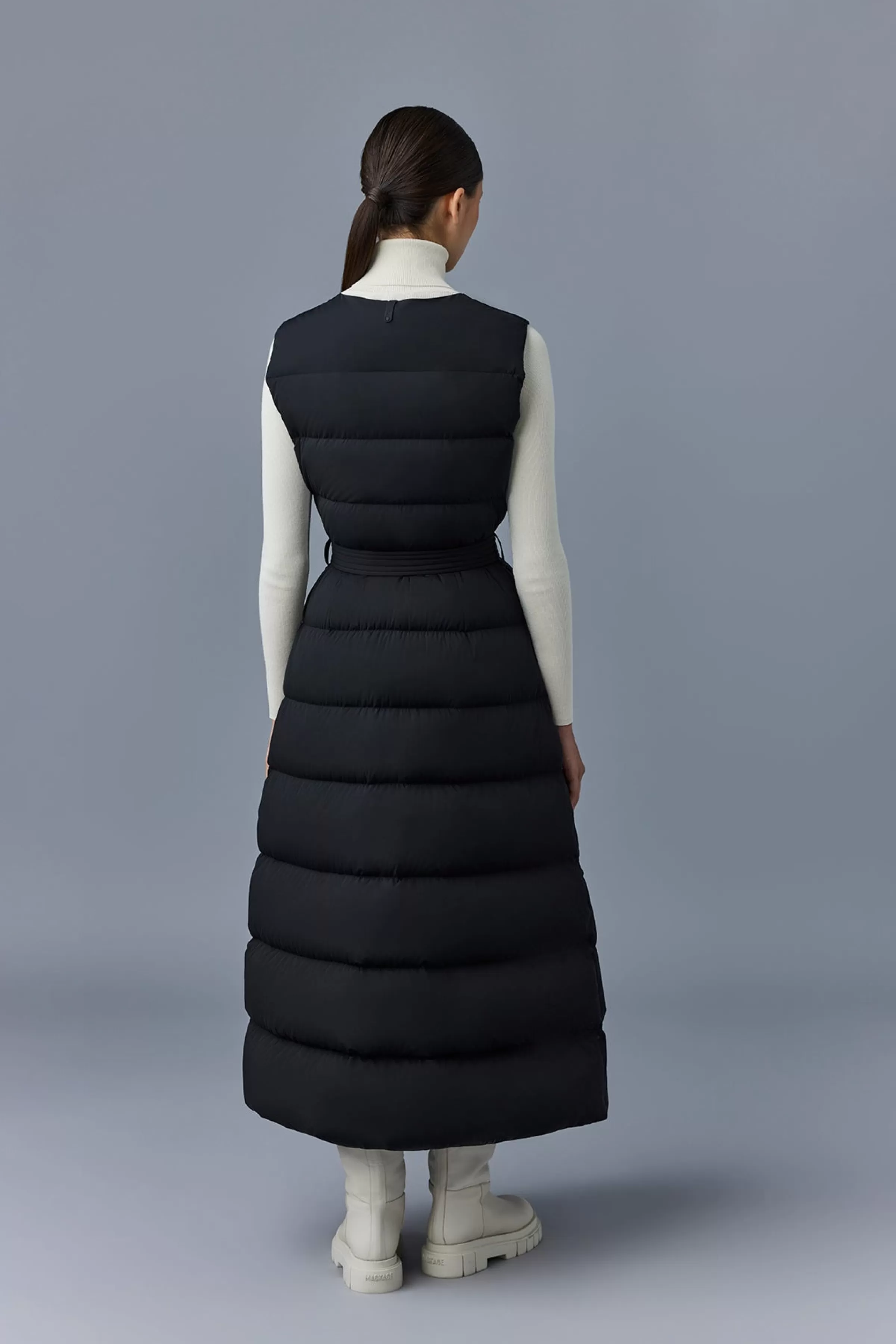 Misty, Sleeveless Light Down Coat For Ladies | ® US | Mackage Sale