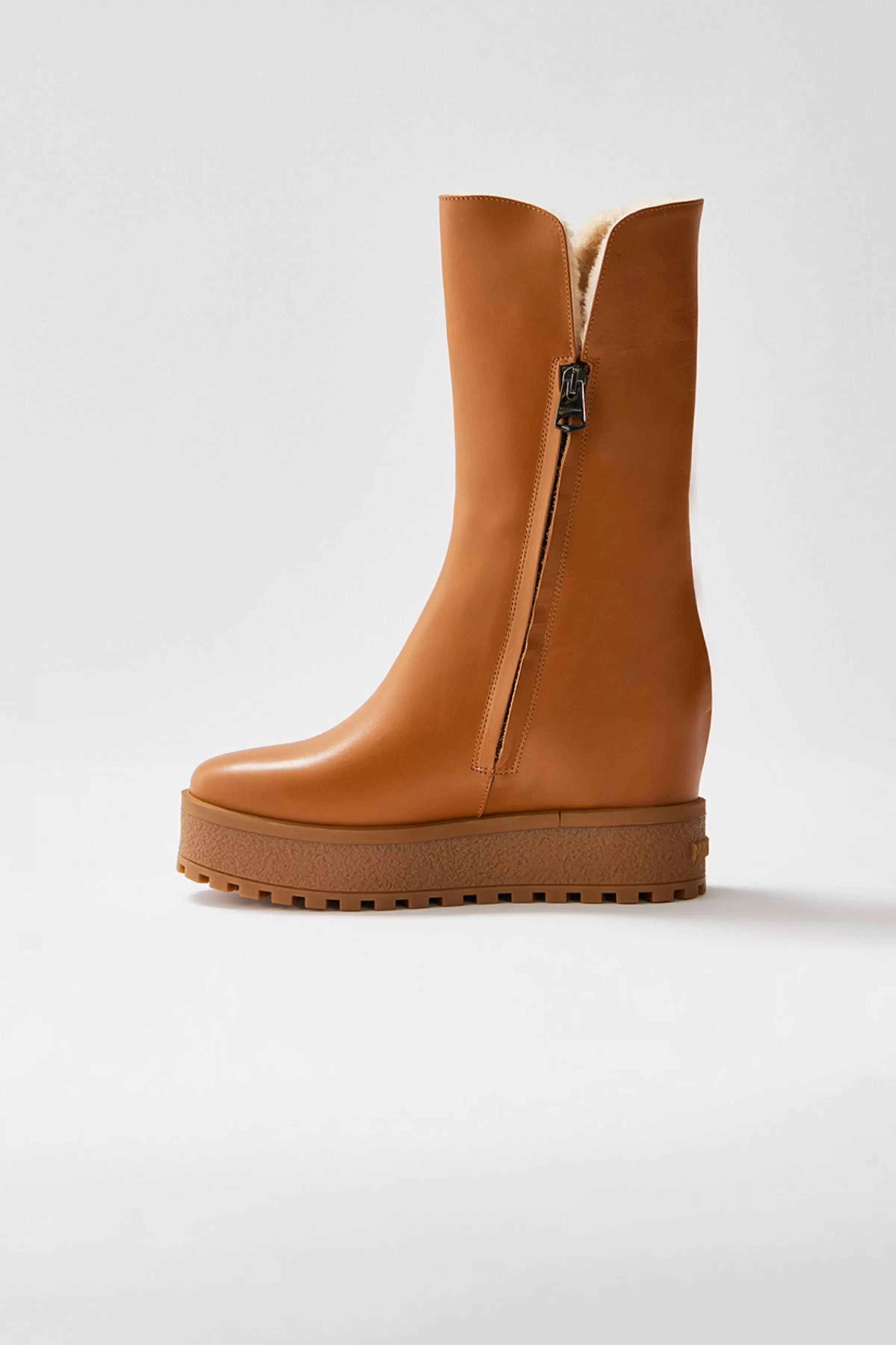 Noble, Shearling-lined Wedge (R) Leather Boot For Ladies | ® US | Mackage New
