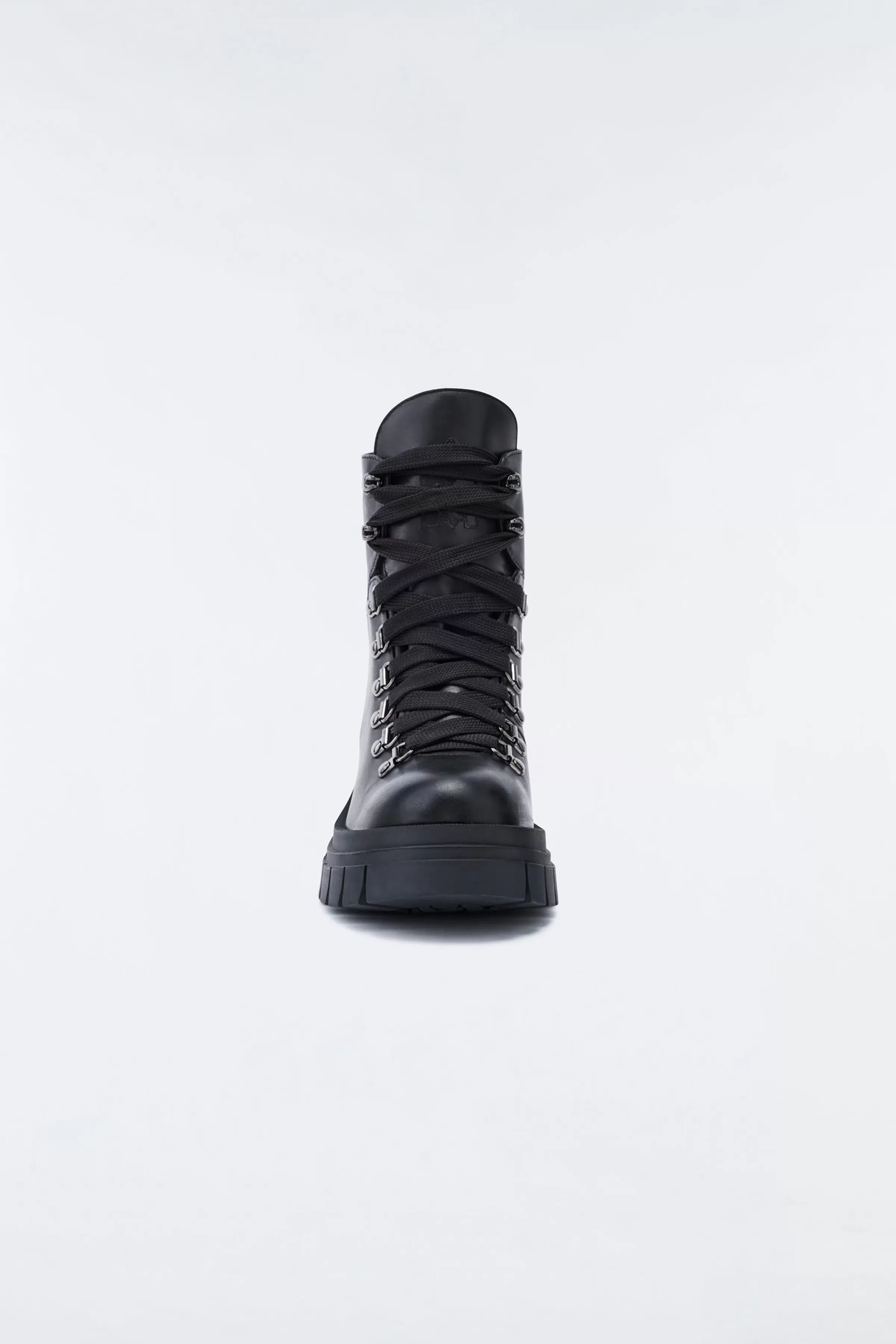 Summit, Unlined (R) Leather Ankle Boot For Ladies | ® US | Mackage Fashion